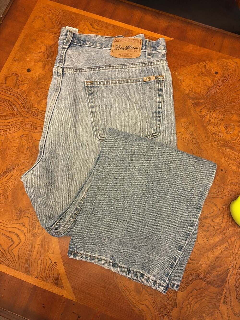 Levi Strauss Signature Regular Fit Light Wash Jeans Size 42x30
